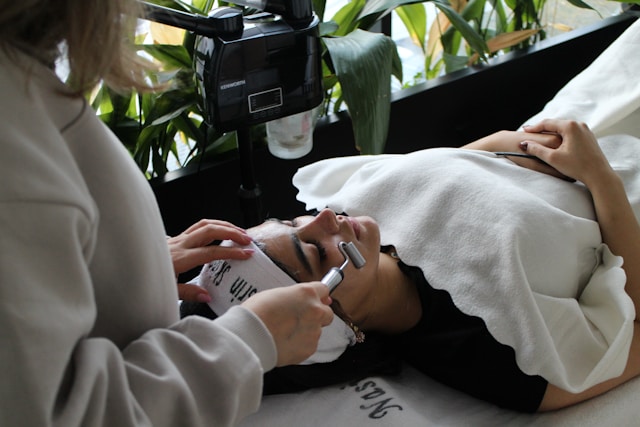 Les appareils professionnels essentiels pour sublimer votre soin du visage
