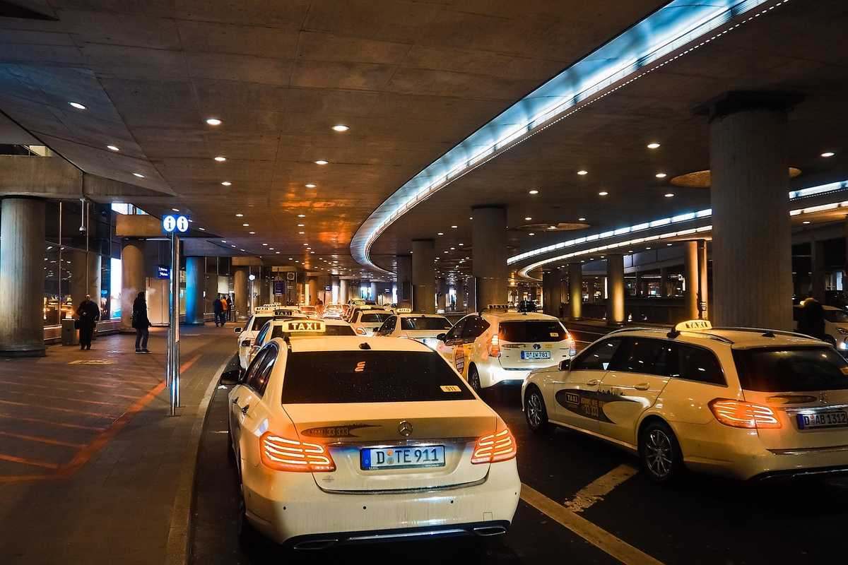 Assurance VTC à Lyon : la nuit change-t-elle vraiment le tarif ?